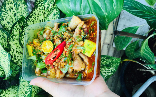 Chân Gà Sốt Thái - Shop Online - Cách Mạng Tháng 8