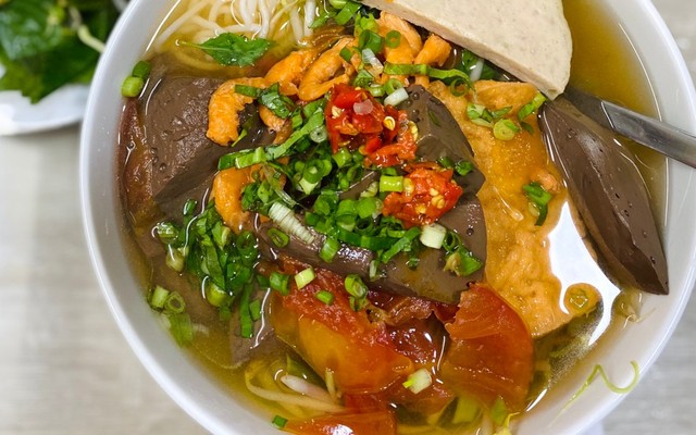 Bún Riêu Bà Gái - Nguyễn Duy Dương