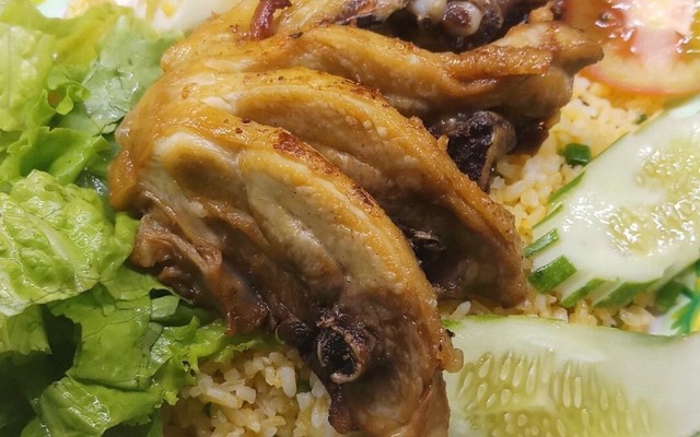 Anh Ba - Cơm Gà Xối Mỡ - Phan Huy Ích