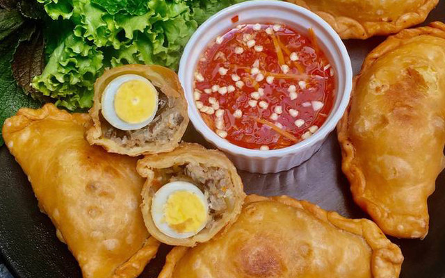 Bánh Gối Cô Tuyết