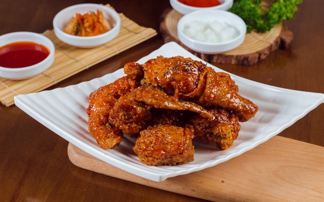 BAY CHICKEN - Gà Rán Hàn Quốc - Khu Đô Thị Văn Khê