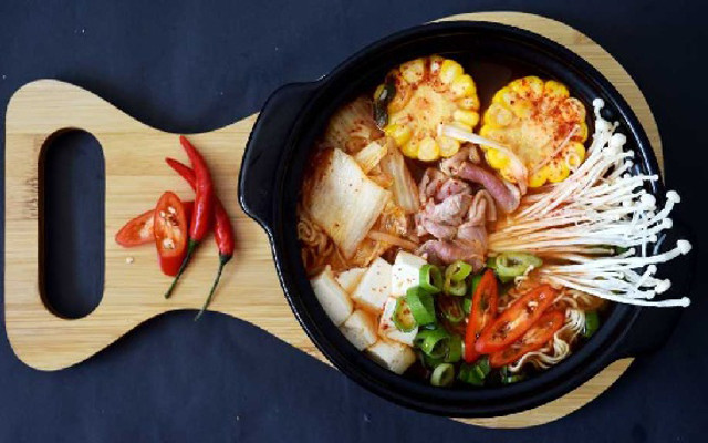 Laha Tea - Trà Sữa, Mì Cay & Topokki