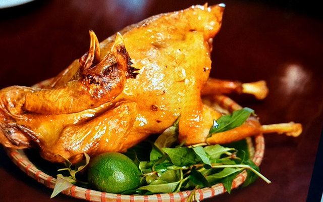 Gà Nướng Muối Ớt Gia Huy