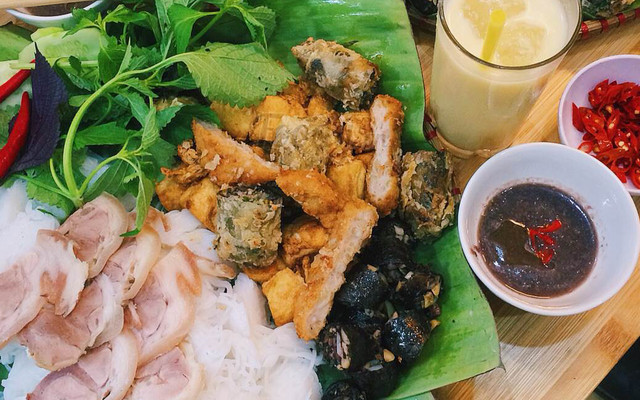 Nhàn - Bún Đậu Mắm Tôm - Lý Thường Kiệt