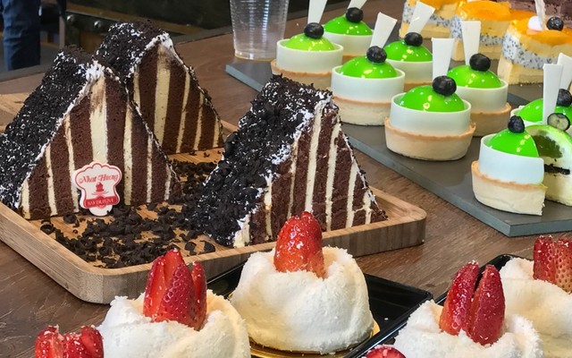 Tiệm Bánh Giêrađo - Nguyễn Lương Bằng