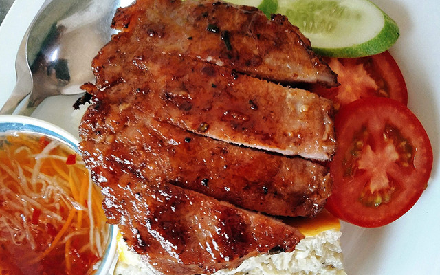 Quán Cơm Ashi Koatu - Lạc Long Quân