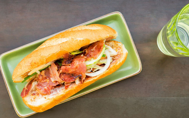 Bánh Mì Mạnh Bệu - 375 Bạch Mai