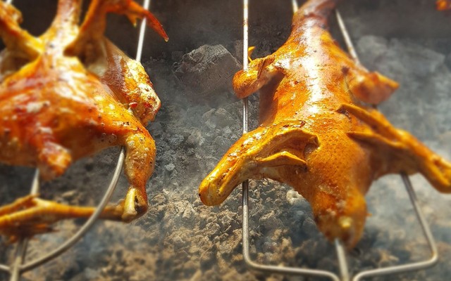 Vịt Nướng Tây Bắc