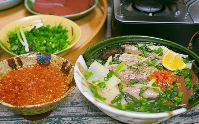 Gà Ủ Muối & Vịt Quay Tâm Tươi