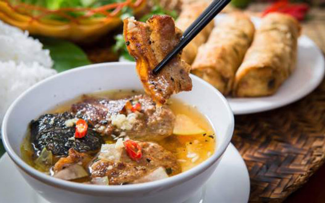 Lan Lan - Bún Chả & Bún, Miến Ngan Mọc