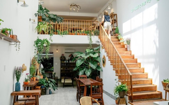 Dâu Ngọt Cafe