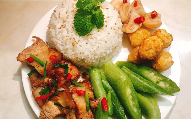 Bếp Nhà Phương - Cơm Văn Phòng Online