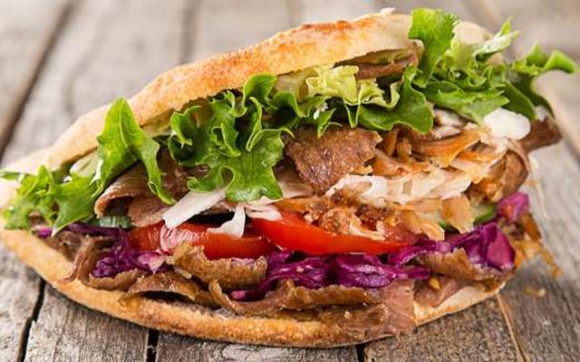 Thanh Huyền - Bánh Mì Doner Kebab