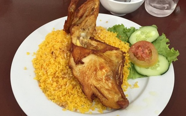 Cơm Gà & Sườn Hồng Phát - Cơm Chiên Thố