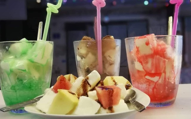 Oze Coffee - Hàng Trống