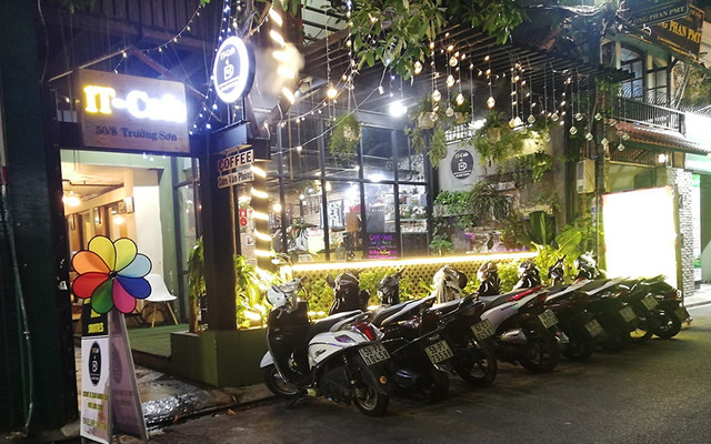 1T Cafe & Cơm Văn Phòng