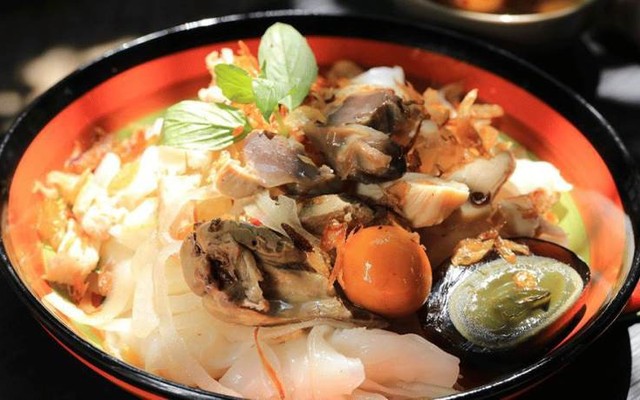 Bánh Ướt Lòng Gà Hà Đông