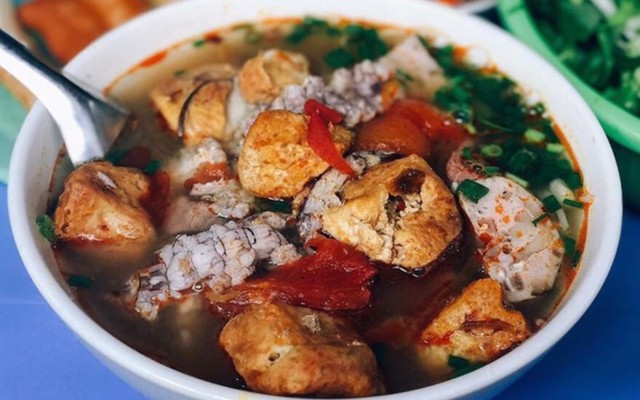Bún Cô Phượng - Bún Riêu Cua - Số 9 Ngõ 1 Nguỵ Như Kon Tum