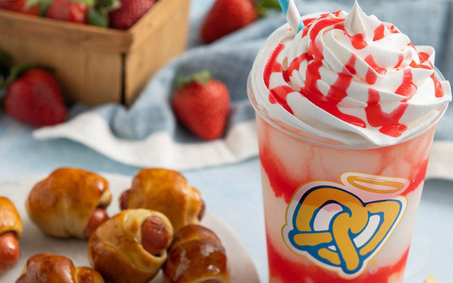 Auntie Anne's - Bánh xoắn Dì An - Hàng Khay