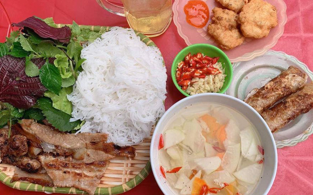 Bún Chả Hải Lan