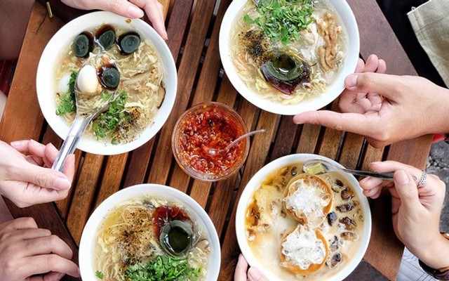Súp Bà Hoa