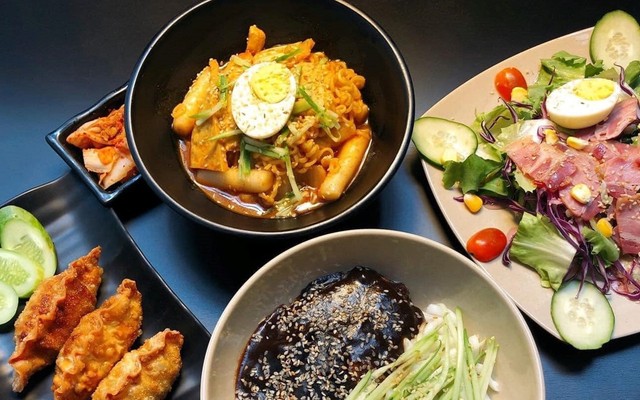 Min Kitchen - Quán Ăn Hàn Quốc