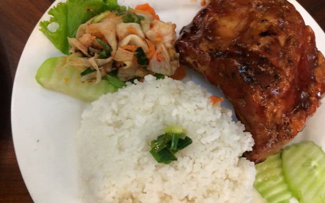 Bún Chả Phố - Trần Quốc Hoàn