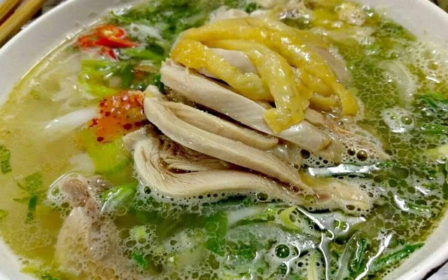 Bà Hồng - Phở & Miến Trộn Gà Ta