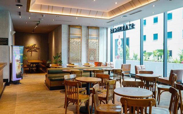 Starbucks Coffee - Etown 5