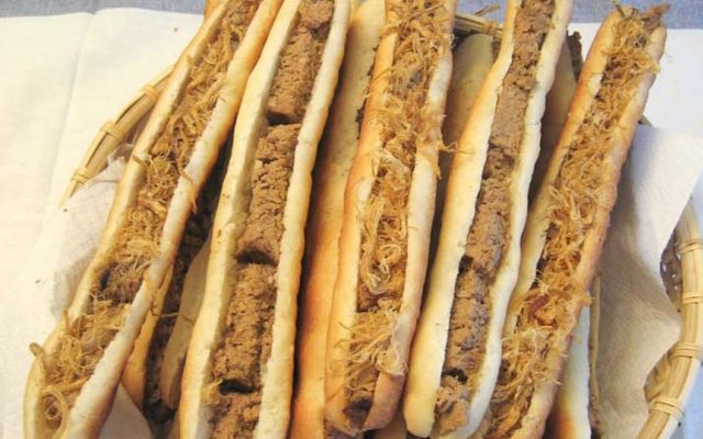 Bánh Mì Que Bé Hiền