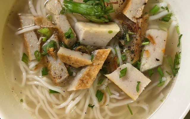 Cô 3 Bình Thuận - Bánh Canh Chả Cá, Bún Mắm Nêm & Cháo Sò