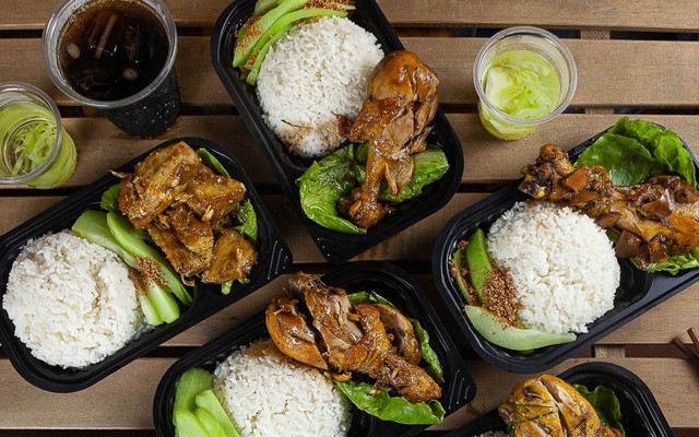 Cơm Gà Kinh Bắc - Đường Láng