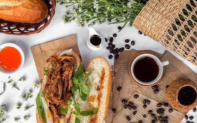 Ngon Phết - Bánh Mì Chả Cá