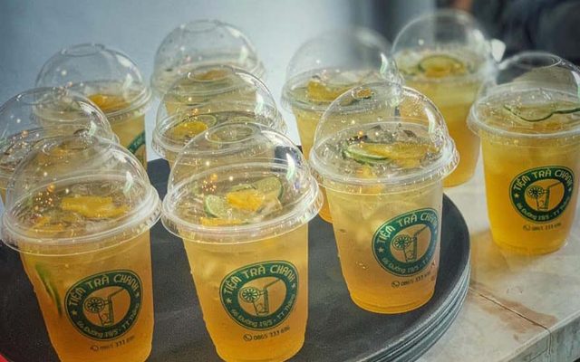 Tiệm Trà Chanh 1966 - Tố Hữu