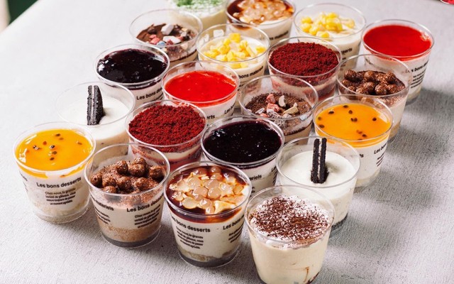 Tiệm Bánh Emoji - Bông Lan Trứng Muối & Đồ Uống Online - Nguyễn Trãi