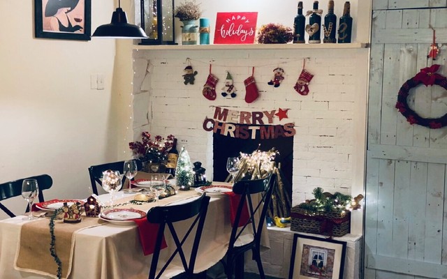 Beefsteak Bluebird - French Restaurant