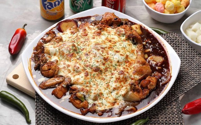 Gà Om Twozzim - Cơm Hàn Quốc - Đường Số 47