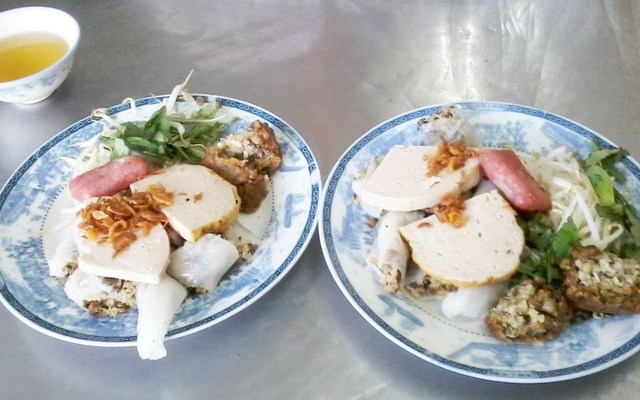 Bánh Cuốn Nóng Thùy Trang
