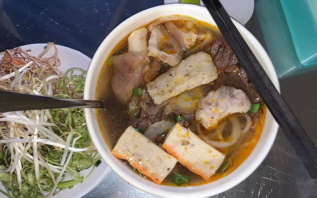 Bún Bò Gốc Huế O Ròm