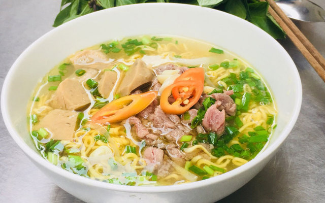 Phở 10 Lý Quốc Sư - Trần Xuân Soạn