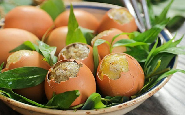 Út Liên - Trúng Gà Nướng Thái Lan