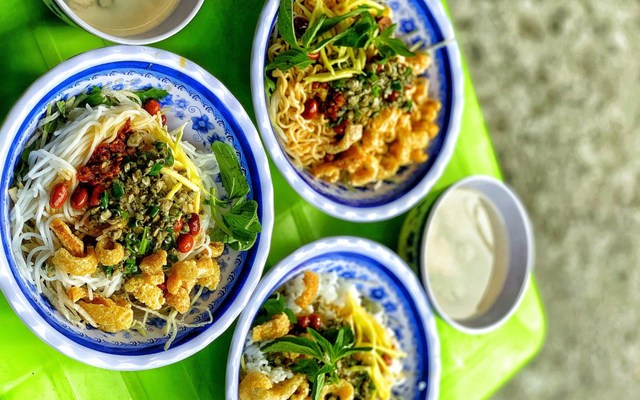 Cơm Hến - Hoàng Diệu