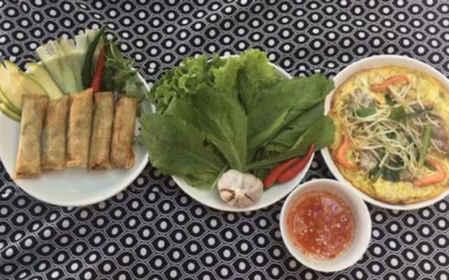 Bánh Xèo Tôm Nhảy Bình Định - Phố Biển