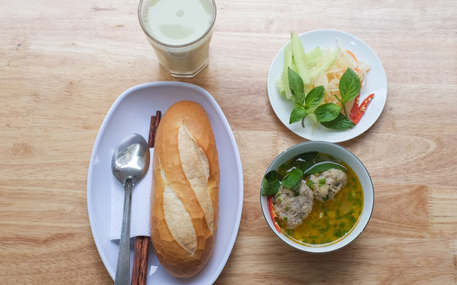 Bánh Mì Xíu Mại Đà Lạt