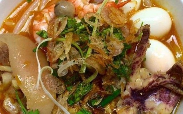 Minh Đạt - Bún Chả Giò & Bánh Canh
