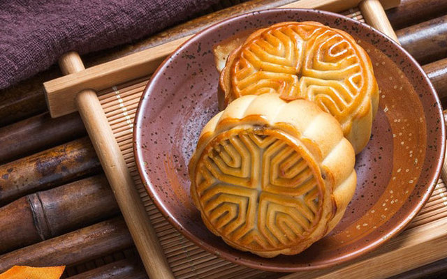 Long Phụng - Food & Drink