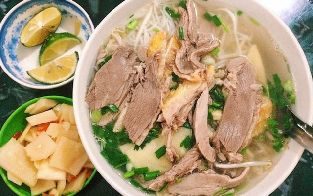 Hội Quán - Bún Miến Ngan & Vịt Quay