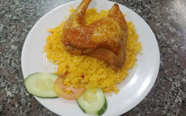 Cơm Gà Kim Ngân - Bún Bò Huế - Núi Thành