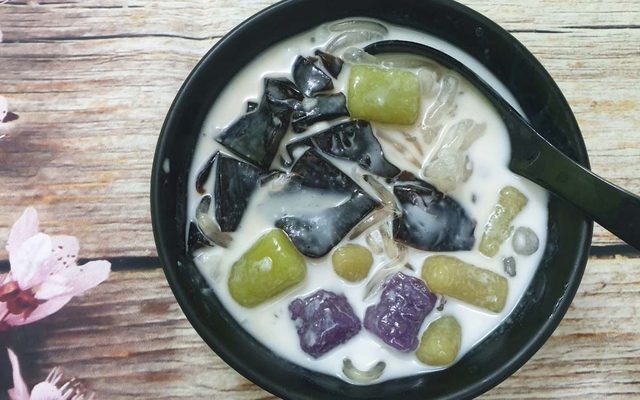 Chè Ngân - Trần Cung