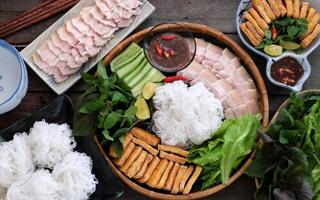 Saigon Hanoi Phố - Quán Bún Đậu